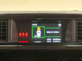 4.2インチの高精細な液晶に,ウオーニングやメンテナンスなどの運転情報を表示してくれるTFTカラーマルチインフォメーションディスプレイ。