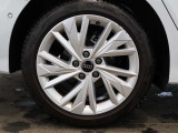 アルミホイール マルチスポークデザイン 8.0J x 17 225/45R17