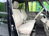 運転席シート廻りは使用感も少なく、良好な状態となっています。丁寧に使われていたことがよくわかりますね。