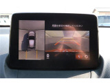 全周囲モニター付で、車庫入れも駐車もラクラクです。