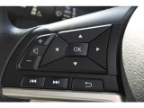 ステアリングスイッチ!オーディオと連動してますので、ボリューム調整やチャンネル変更も可能です!