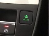 ★ECONスイッチ★ エコドライブを加速しよう!スイッチをONにすると、運転の仕方によるロスを抑え込み燃費をよくするようクルマが頑張ります(*^ー^*)燃費向上にチャレンジ♪