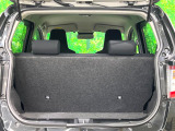 普段のお買い物や通勤、送迎等に十分な荷室スペースを確保しております。セカンドシートを倒すと、大きな荷物の積載も可能です♪