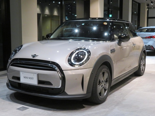 ミニ クーパー ファーストパッケージ DCT