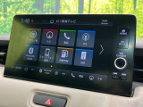 【9インチ ホンダコネクトディスプレイ】視認性の高い大画面ディスプレイでナビの使用や、お持ちのスマートフォンと連携したbluetoothでの音楽再生が可能です♪