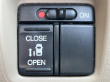 【パワースライドドア】スマートキーや運転席のスイッチでスライドドアの開閉が可能♪電動だから力を入れてドアを開ける必要が無く、小さいお子様でも、重い荷物を持っている時もラクに開け閉めできます♪