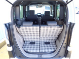 ◆定員乗車時のカーゴルームです。普段のお買い物の荷物やたくさんの収納が可能です。