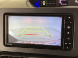 【バックモニター】駐車には欠かせないバックカメラを装備!カラーで後方をモニタリング。安全でゆとりのある駐車をサポートします。