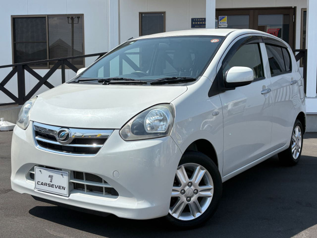 ミライースXf メモリアルエディション 4WD