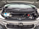 Hondaの技術が詰まったエンジンルーム♪エンジンルーム室内ともにルームクリーニング済みで清潔です!快適なドライブをお楽しみください。