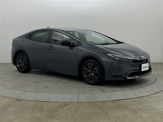 プリウス  4WD 修復歴無し