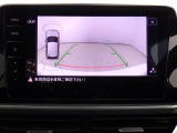 カラーバックモニター搭載しています。リアの映像がカラーで映し出されますので日々の駐車も安心安全です。