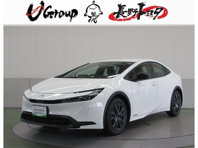 プリウス1.8 X E-Four 4WD