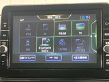 高性能で使いやすい日産純正ナビゲーションです。フルセグTVも鑑賞出来るしBluetooth機能付なのでお手持ちの携帯電話でハンドフリー通話も出来ます。