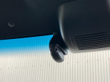 純正ドライブレコーダーを装着しています♪高画質、高機能で、毎日の運転に安心をプラスします!しっかり、録画できるマストアイテムです♪