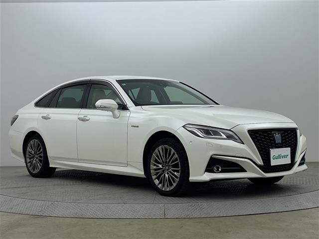 クラウン ハイブリッド 2.5 G エグゼクティブ Four 4WD 4WD 本革シート