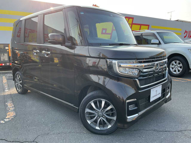 ホンダ N-BOXカスタム 
