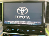 【純正ナビ】人気の純正ナビを装備。オーディオ機能も充実しており、Bluetooth接続すればお持ちのスマホやMP3プレイヤーの音楽を再生可能!毎日の運転がさらに楽しくなります!!