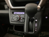 操作しやすいインパネシフトです!オートエアコンも装備です!