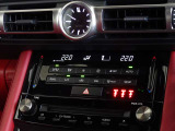 納車時に最新のナビデータに更新してお引き渡しさせて頂きます。