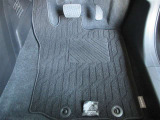 純正マットついています