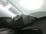 【ドラレコ搭載車】今や必需品のドライブレコーダー搭載車です。万が一のトラブルのときにも役に立つドライブレコーダーを装備しています。側面衝突や幅寄せ・割り込み対策に!