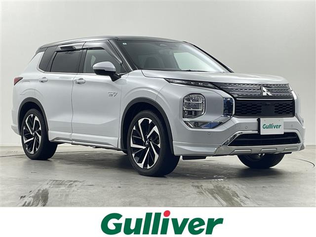 アウトランダー PHEV 2.4 P 4WD サンルーフ