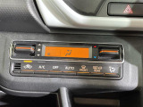【オートエアコン】車内温度を感知して自動で温度調整をしてくれるのでいつでも快適な車内空間を創り上げます!
