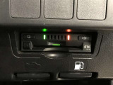 【ETC】とっても便利なETCを装備しています。 ETCを利用して、高速道路を楽々ドライブしましょう。 渋滞緩和にも繋がってエコ!?にも繋がります。