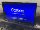 【メーカー純正ナビ】インテリアに溶け込むスタイリッシュな「専用設計」メーカーナビを装備♪視認性や操作性など基本性能にも優れ、より上質なカーライフをお楽しみいただけます。