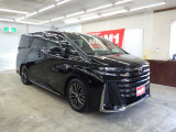 お客様にご満足して頂けるよう専任スタッフが1台、1台真心込めて整備致します。