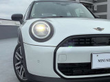 ★お車のお見積りと合わせましてMINI自動車保険のお見積もご用意できます。MINIオーナー様へ向けたMINIディーラーだけの特典がございますMINI自動車保険につきましてもお気軽にご相談下さい。
