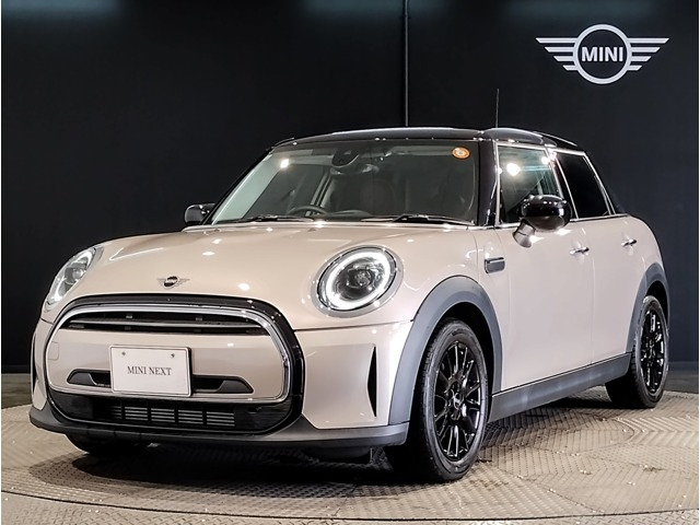 ミニ クーパー 5ドア DCT