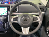 【ステアリングスイッチ】運転中、前方から目線をそらすことなく、オーディオ等の操作が可能な便利機能!安心&快適なドライブを演出してくれます♪