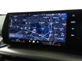 ナビゲーションシステム。ワイドで視認性に優れたスクリーン。