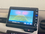 【リアカメラ】運転が苦手な方も車庫入れラクラクです!ギアをリバースに入れれば自動的にモニターが切り換わりますので、面倒な操作は不要です♪狭い駐車場もお車を傷つけず安心です