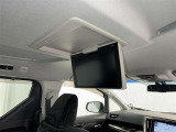 後席モニター付きでロングドライブもお子さまを飽きさせません!