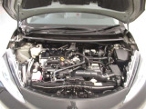 「まるまるクリン」によりエンジンルームもキレイに仕上げてあります。もちろん整備も済みですのでご安心してお乗りいただけます