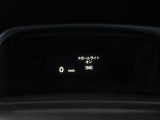 ヘッドアップディスプレイは視認性が非常に良く、運転時の視線を逸らさず様々な情報の確認が行えます。