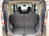 普段のお買い物や通勤、送迎等に十分な荷室スペースを確保しております。セカンドシートを倒すと、大きな荷物の積載も可能です♪