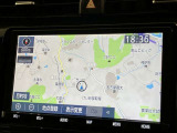 トヨタ純正SDナビ装着車です。トヨタ純正ならではのシンプルでカンタン操作が魅力です! フルセグ/DVDビデオが視聴可能です♪