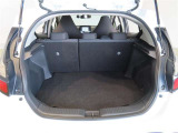 広々としたラゲージスペースを備えています。大きなものや長さのある荷物もしっかりと積み込めます。
