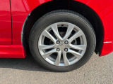 スズキ純正ホイール付き♪タイヤサイズ165/65R15です。スタッドレスタイヤのご用意もあります!