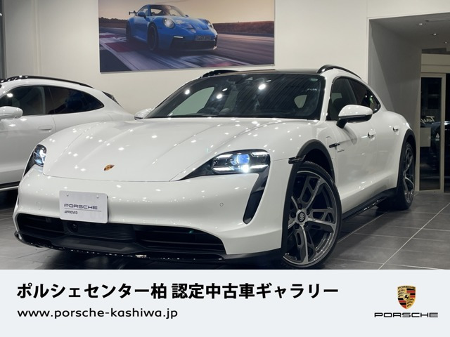 タイカンクロスツーリスモ 4 4シート 4WD 