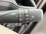 【オートライトシステム】夕方暗くなってきても自動でライトを点けてくれるから運転に集中できますね♪高速道路等トンネルが多い所でも気にせずに走ることができますよ!!