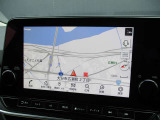 Nissan Connectナビゲーションシステムメーカーオプションが装備されてます。
