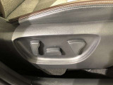 パワーシート付き。スイッチ一つで簡単にシート調整が可能!電動だから力もいりません。自分に合った快適なポジションでドライブに、お出かけしませんか!