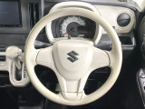 ステアリングも使用感が少なく、きれいな状態となっております♪
