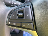 ステアリングオーディオスイッチ装備していますので、手を伸ばすことなく、お手元でオーディオの操作が可能です。運転操作に集中できます。