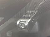 【ドライブレコーダー】ドライブレコーダー装備!走行中はもちろん、あおり運転や事故に遭遇した際、映像で記録し、万一のリスクに備えます。※記録用SDカードはお客様ご自身でご準備いただく必要があります。